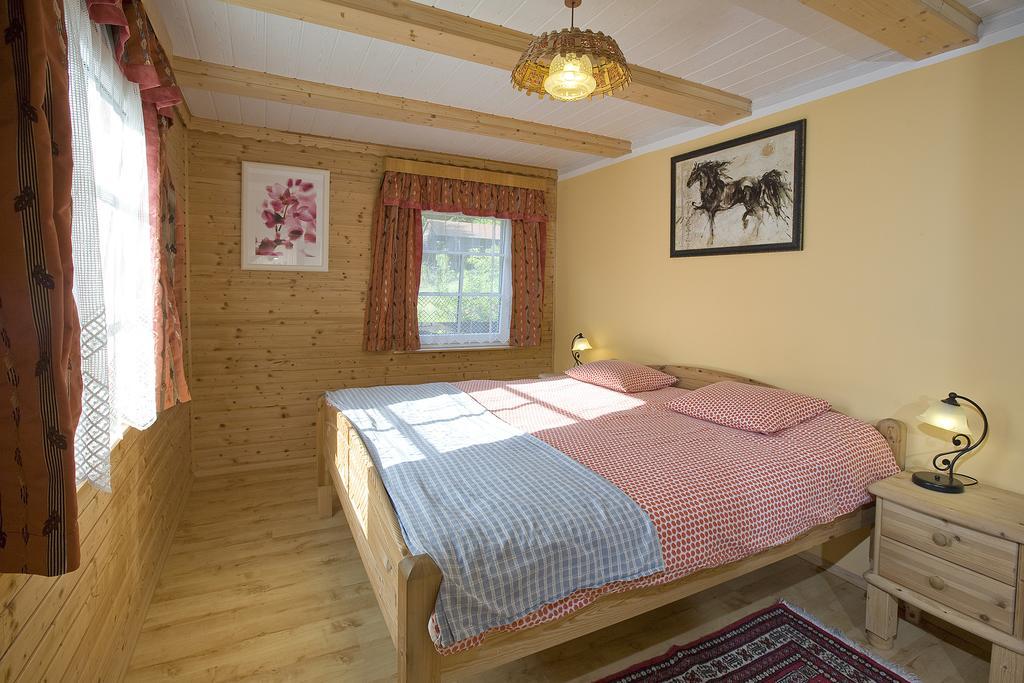 Das Altsteirische Landhaus - La Maison De Pronegg - Feriendomizil Im Biosphaerenpark Wienerwald Pressbaum Habitación foto